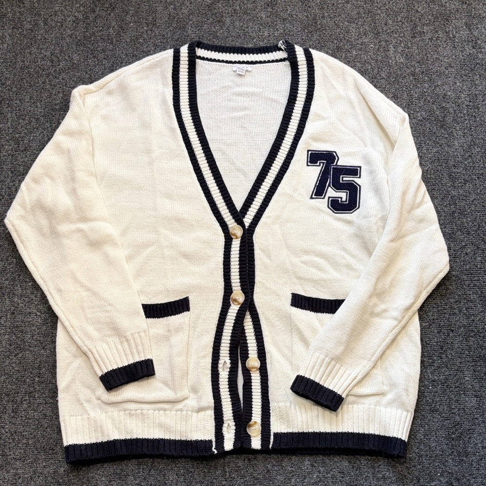 Garage oversized varsity letter cardigan Sz XS like new condition